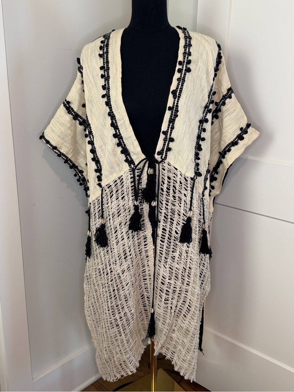 POL Boho Black & Cream Tassel Knit Kimono